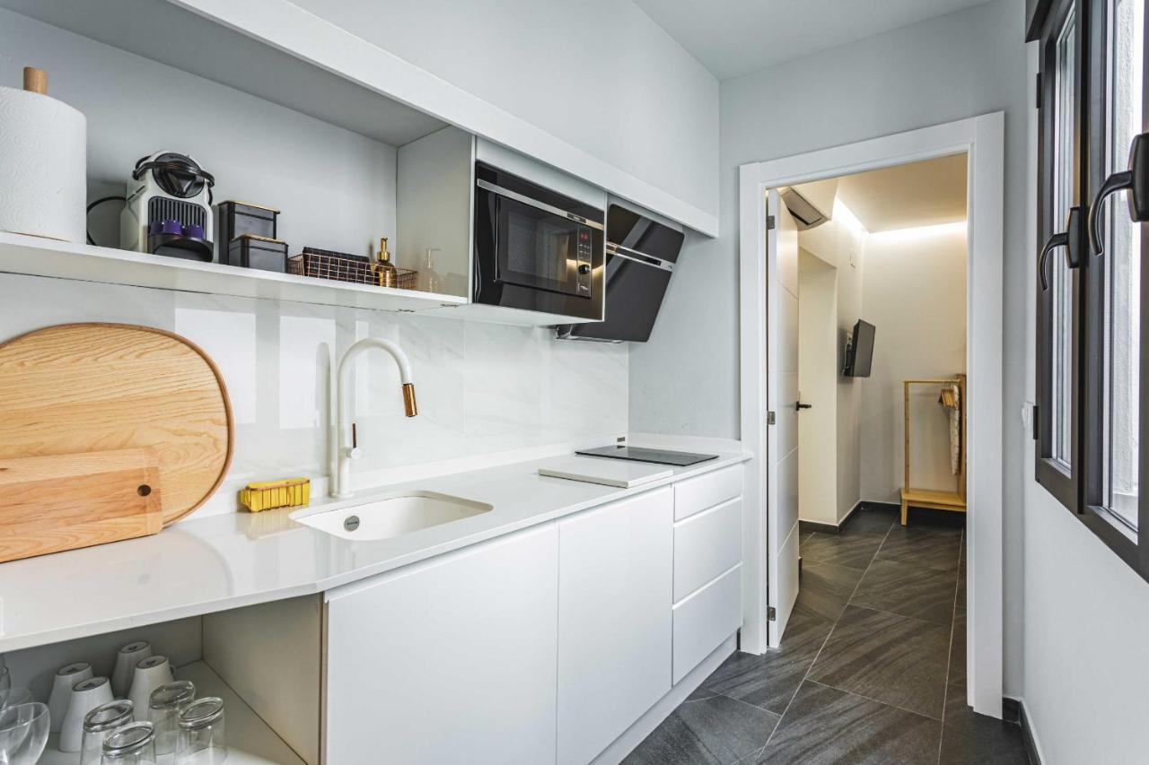 Apartamentos Caceres Central Suites מראה חיצוני תמונה